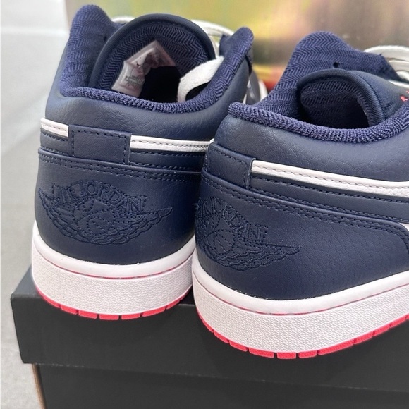 Nike Air Jordan Low - Dark Blue and White - Picture 6 of 6